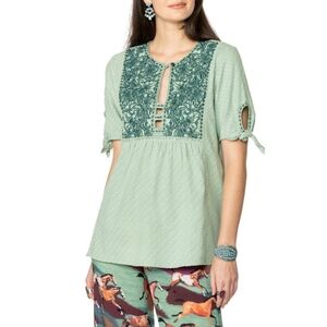 Double D Ranch Embroidered Swiss Dot Rose Scroll Top